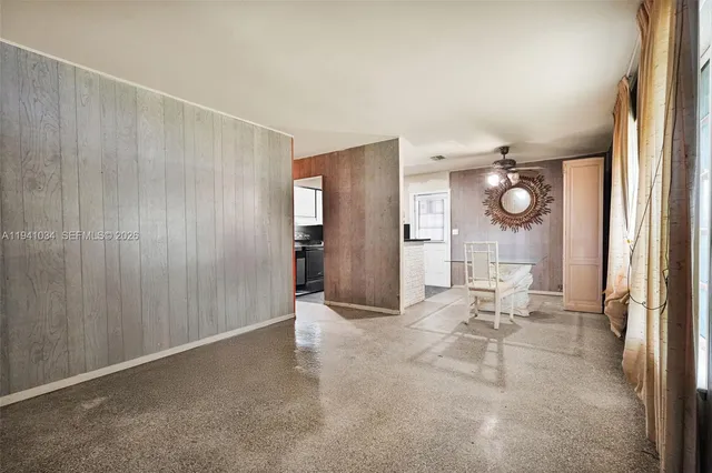 $239,999 | 251 Avenue O, Riviera Beach, FL 33404