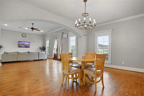 $475,000 | 1127 Benvue Lane, Lake Charles, LA 70605