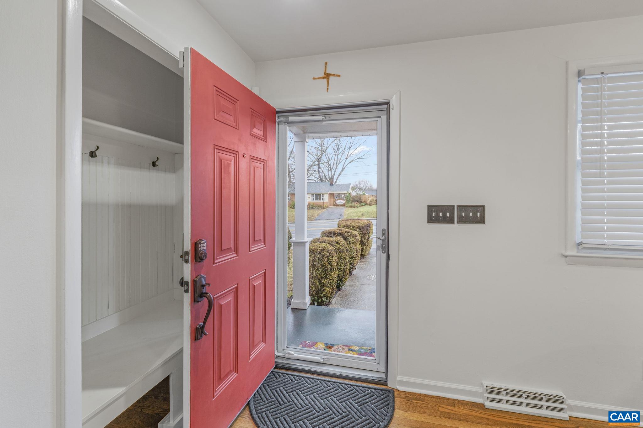 1429 Rugby Avenue Charlottesville, VA 22903 - Photo 3 of 34 Gallery Image 3