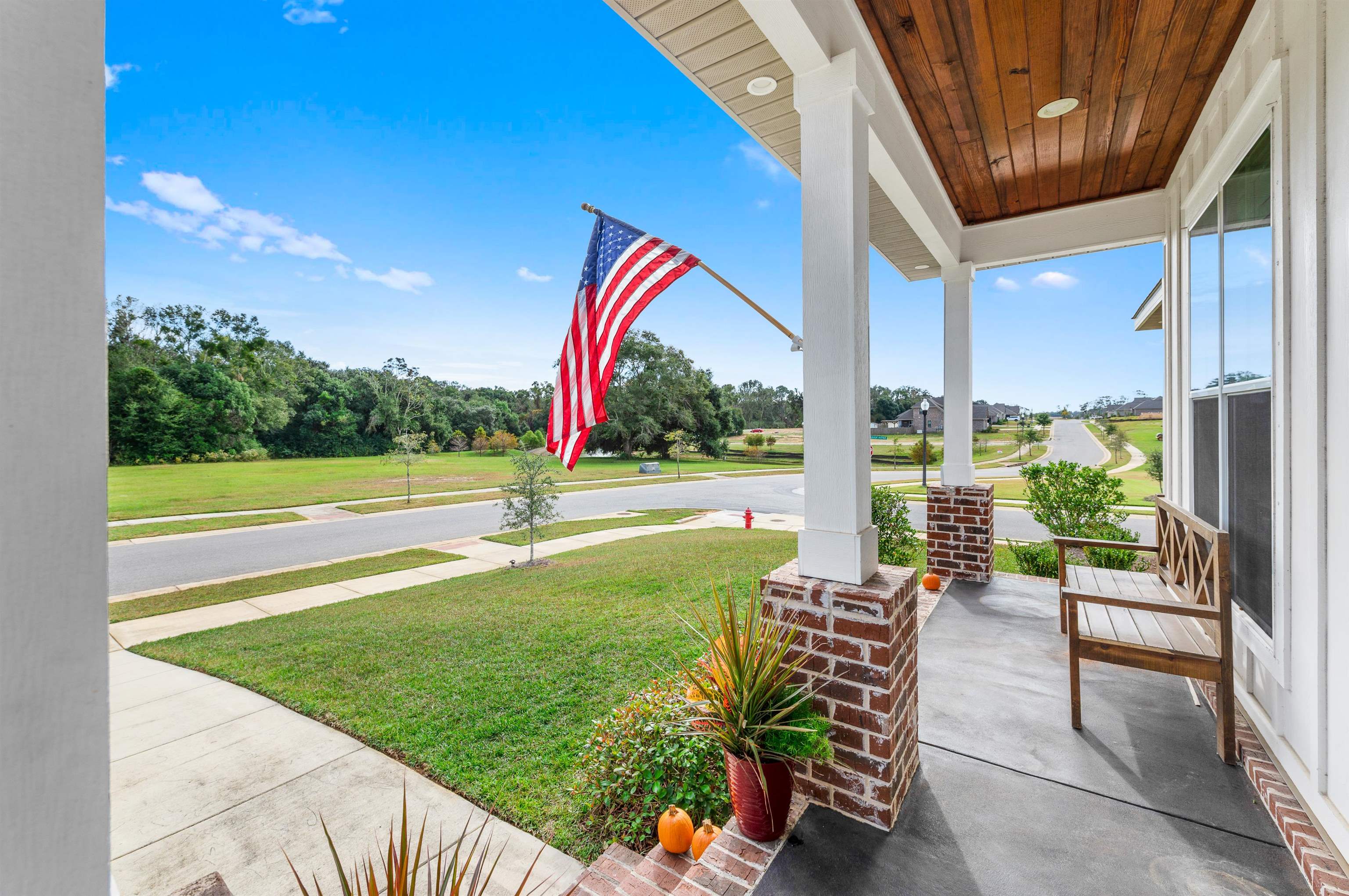 322 Garrison Boulevard Fairhope, AL 36532 - Photo 7 of 42 front