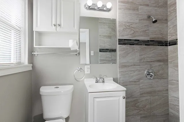 $225,000 | 1211 Regal Street, Houston, TX 77034