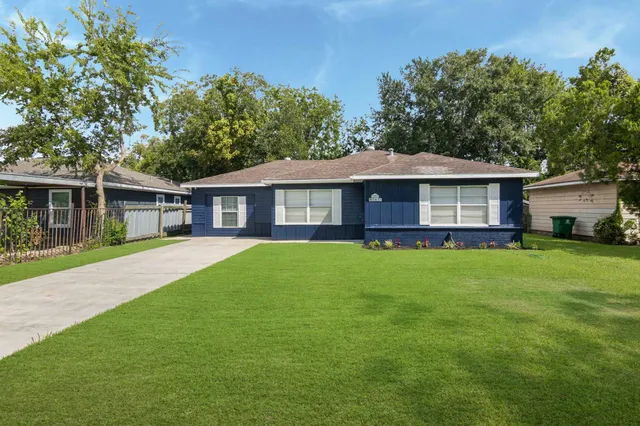 $225,000 | 1211 Regal Street, Houston, TX 77034
