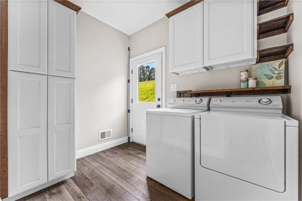 2460 Chapel Road Beaver, PA 15009 - Photo 25 of 42 a utility room with dryer and washer