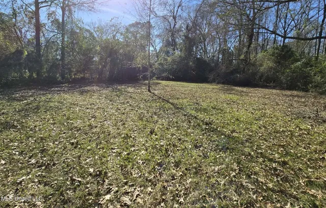 $15,000 | 105 Scotland Circle, Hattiesburg, MS 39401