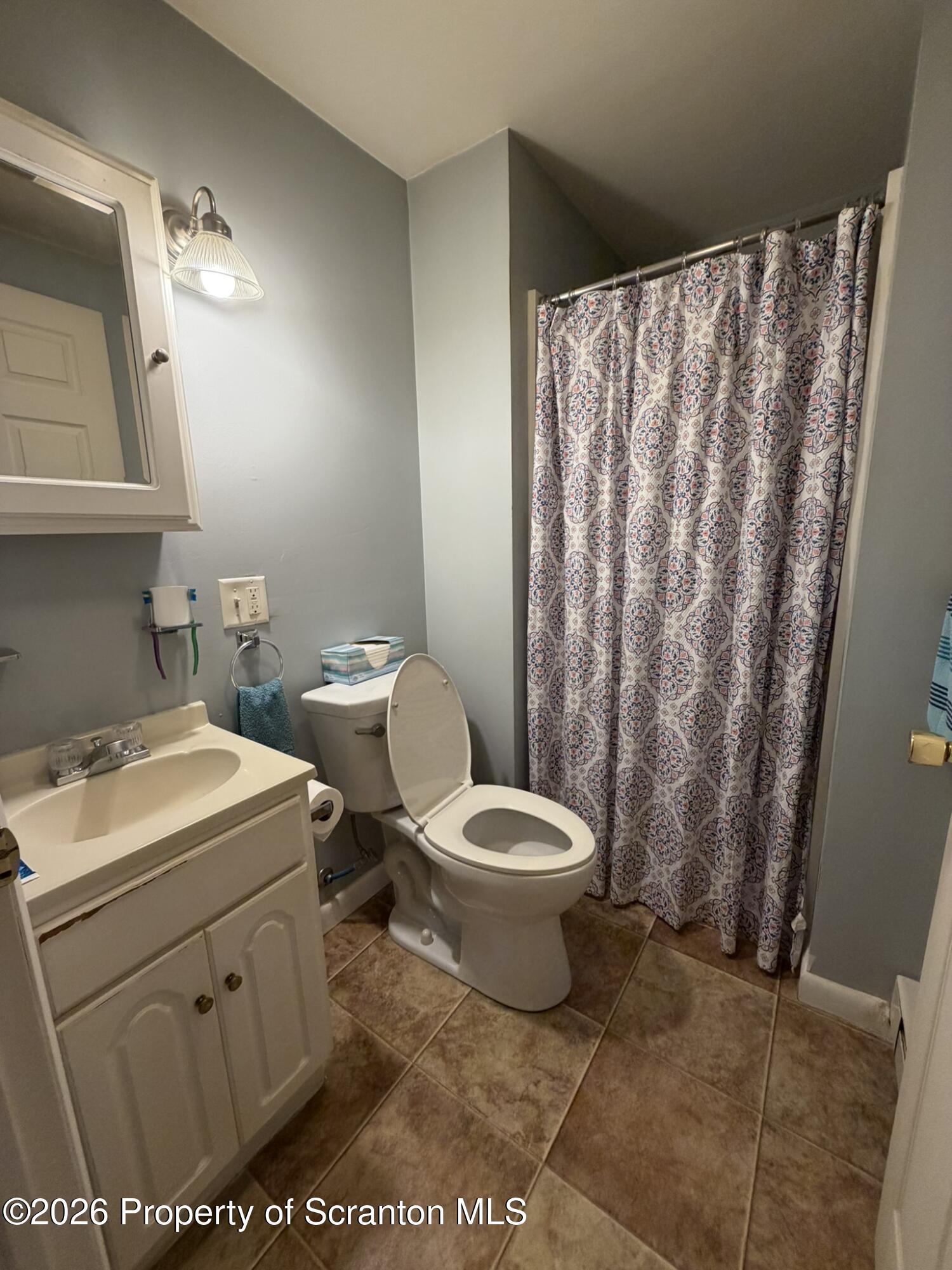 409 Delaware Street Forest City, PA 18421 - Photo 9 of 29 IMG_6940