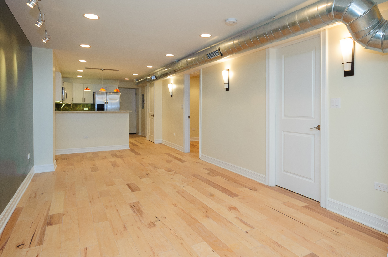 2155 West Potomac Avenue, Unit GDN Chicago, IL 60622 - Photo 7 of 16 a view of hallway with stainless steel appliances