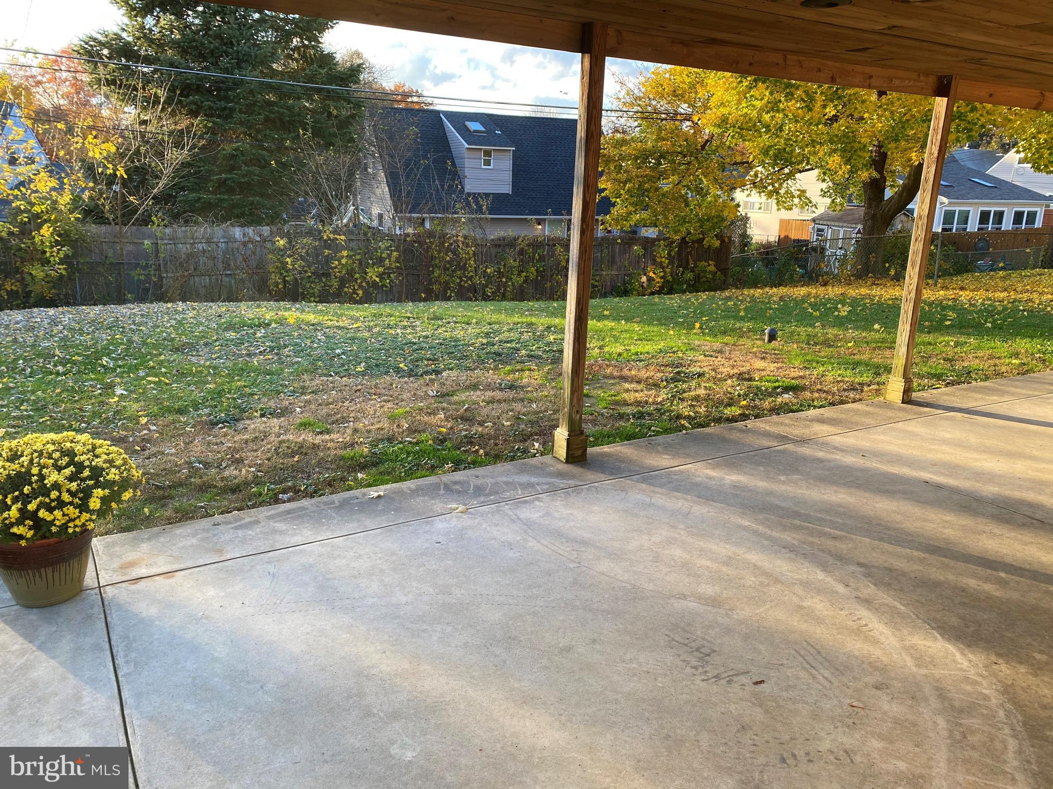 37 Jasmine Road Levittown, PA 19056 - Photo 22 of 26 Overlooks large fenced yard