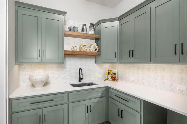 $1,195,000 | 17104 Earnshaw Street, Overland Park, KS 66221