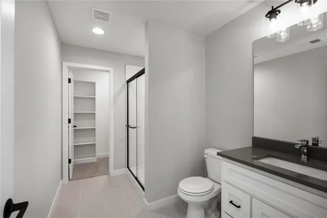 $1,195,000 | 17104 Earnshaw Street, Overland Park, KS 66221