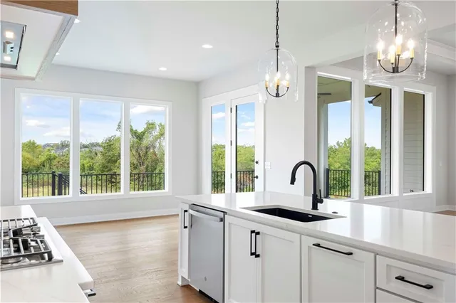 $1,195,000 | 17104 Earnshaw Street, Overland Park, KS 66221