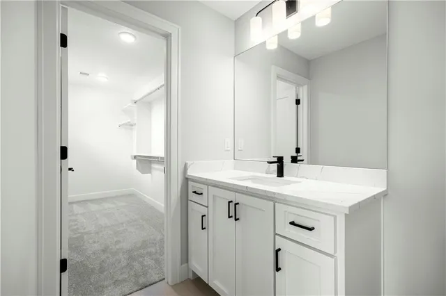 $1,195,000 | 17104 Earnshaw Street, Overland Park, KS 66221