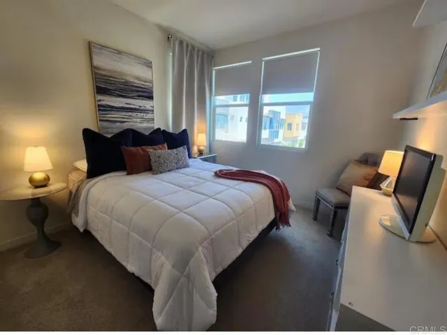 $1,595 | 2006 Foxtrot Loop, Chula Vista, CA 91910