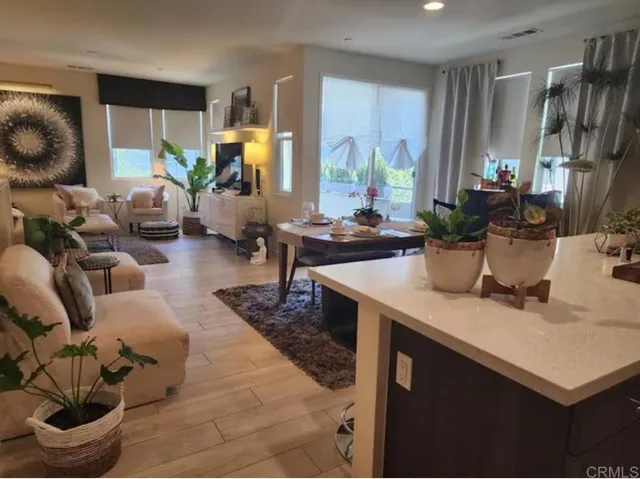 $1,595 | 2006 Foxtrot Loop, Chula Vista, CA 91910