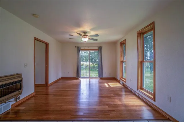 $285,000 | 18444 290th Avenue, Holcombe, WI 54745