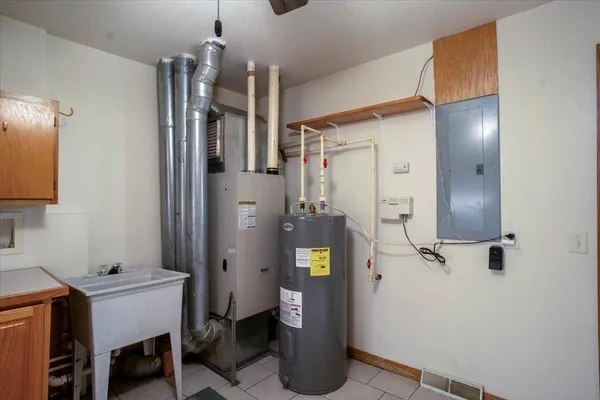 $285,000 | 18444 290th Avenue, Holcombe, WI 54745