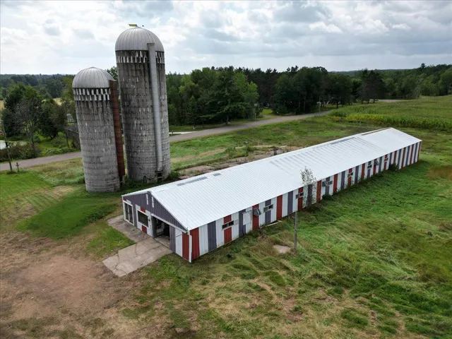 $285,000 | 18444 290th Avenue, Holcombe, WI 54745