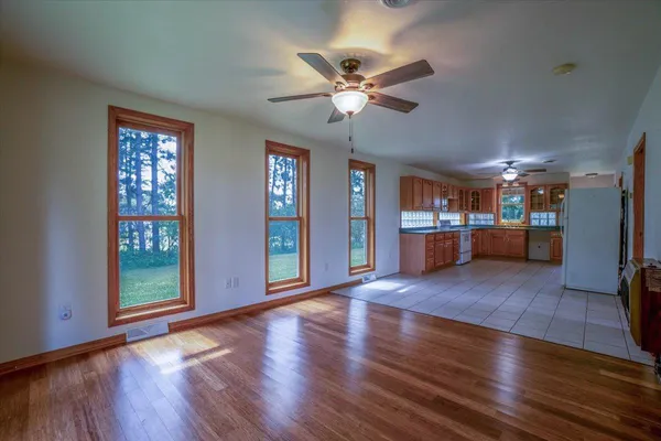 $285,000 | 18444 290th Avenue, Holcombe, WI 54745