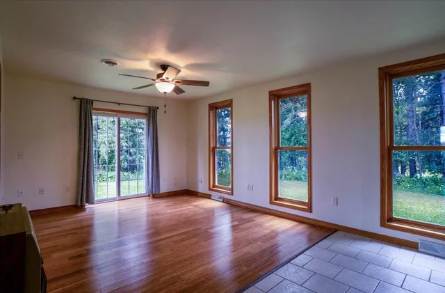 $285,000 | 18444 290th Avenue, Holcombe, WI 54745