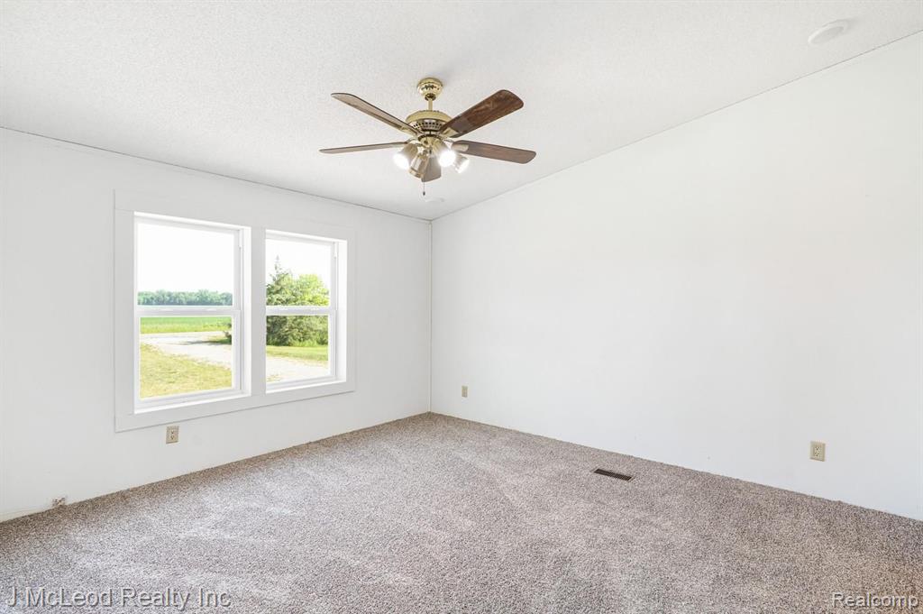 8991 Barnes Road Millington, MI 48746 - Photo 25 of 41