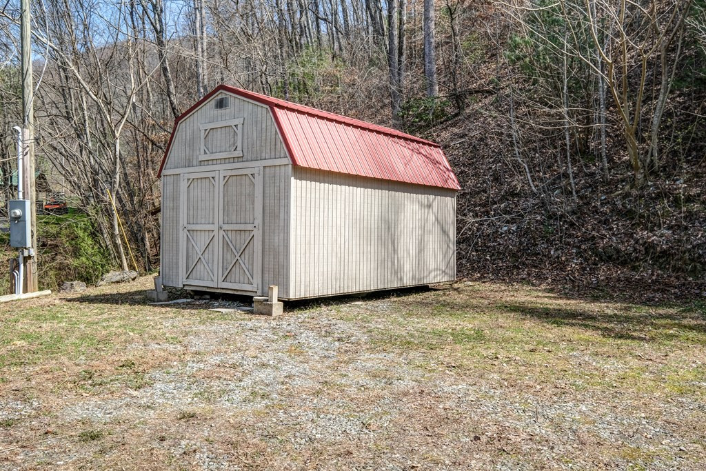 844 Canyon Road Marble, NC 28905 - Photo 46 of 61 Gallery Image 46