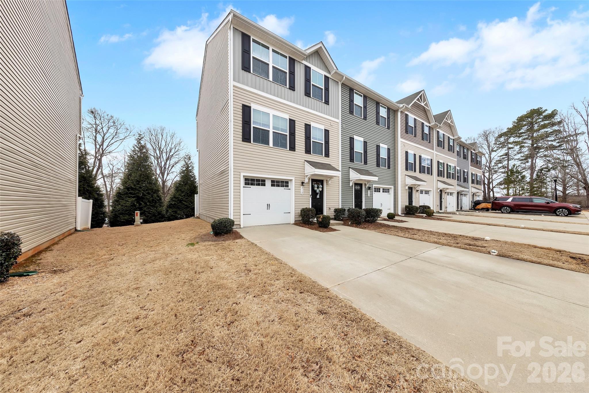 910 Taybyn Road Fort Mill, SC 29715 - Photo 2 of 40