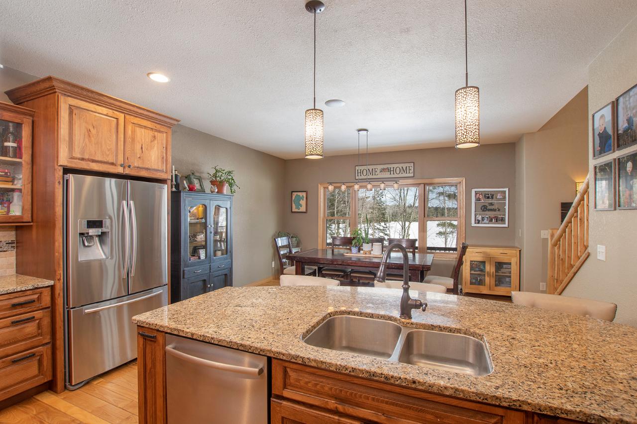 2638 Cook Drive Rhinelander, WI 54501 - Photo 8 of 36 Gallery Image 8