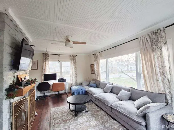 $250,000 | 612 South Monticello Street, Winamac, IN 46996
