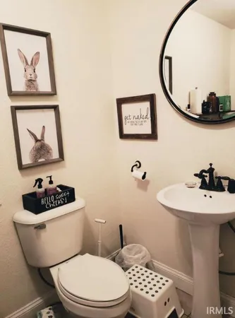 $250,000 | 612 South Monticello Street, Winamac, IN 46996