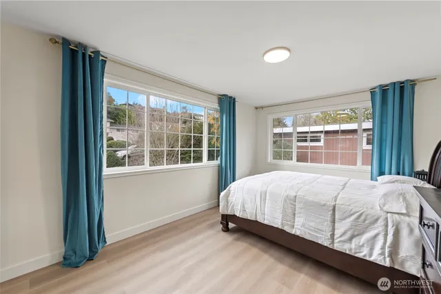 $2,688,000 | 110 174th Place Northeast, Bellevue, WA 98008