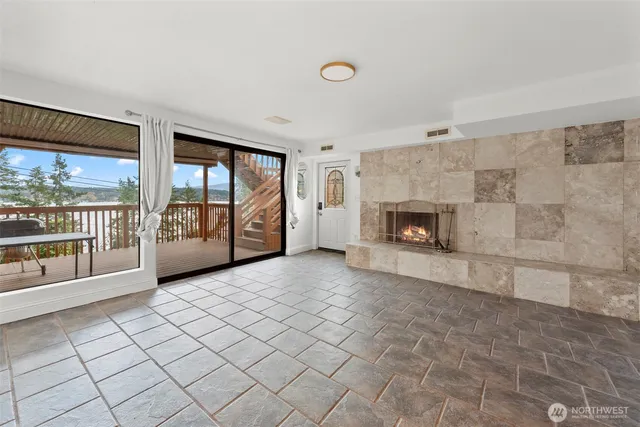 $2,688,000 | 110 174th Place Northeast, Bellevue, WA 98008