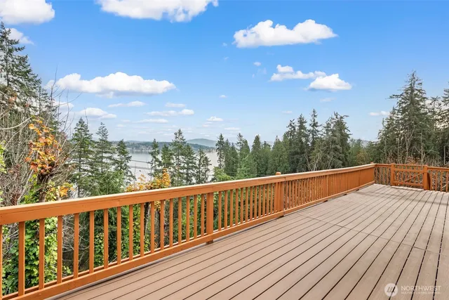 $2,688,000 | 110 174th Place Northeast, Bellevue, WA 98008