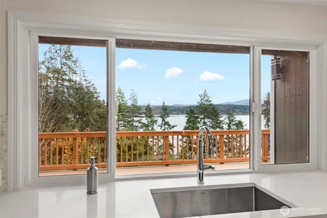 $2,688,000 | 110 174th Place Northeast, Bellevue, WA 98008