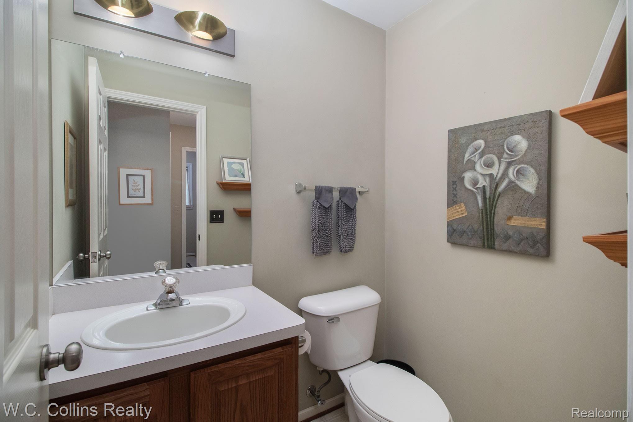 367 Jonathan Drive Rochester, MI 48307 - Photo 9 of 34 0N2A3942.jpg