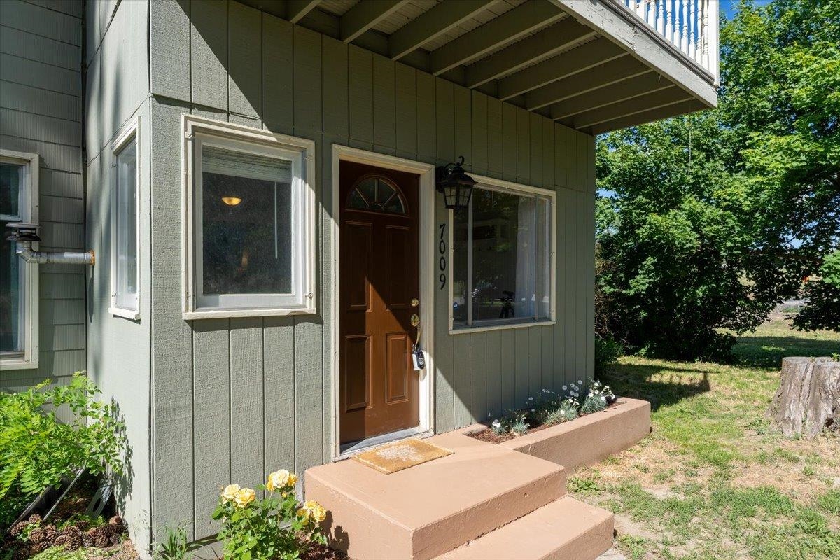 7009 North Orchard Prairie Road Spokane, WA 99217 - Photo 4 of 50