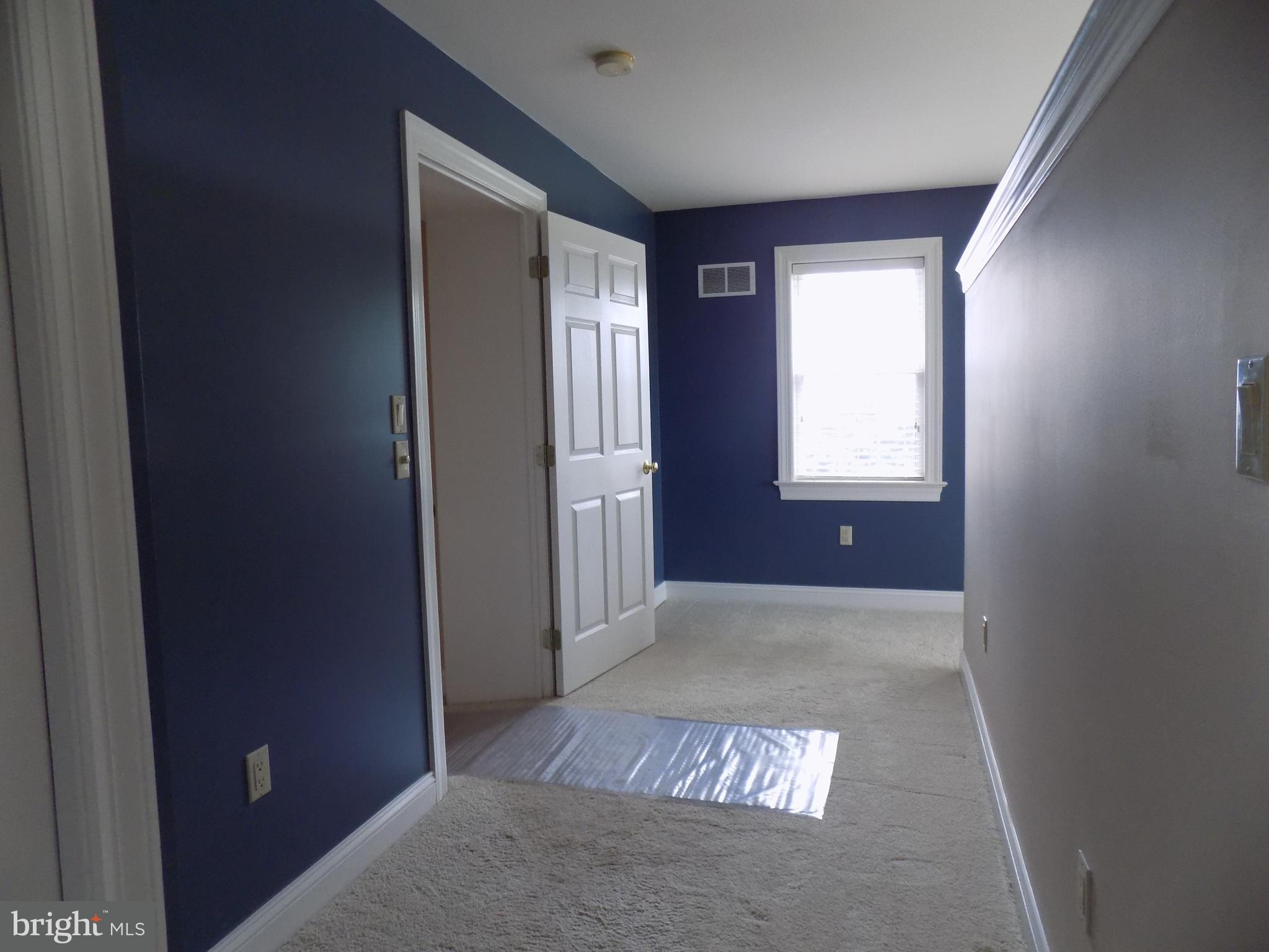 843 Disston View Drive Lititz, PA 17543 - Photo 30 of 55 Master Bedroom Sitting Area