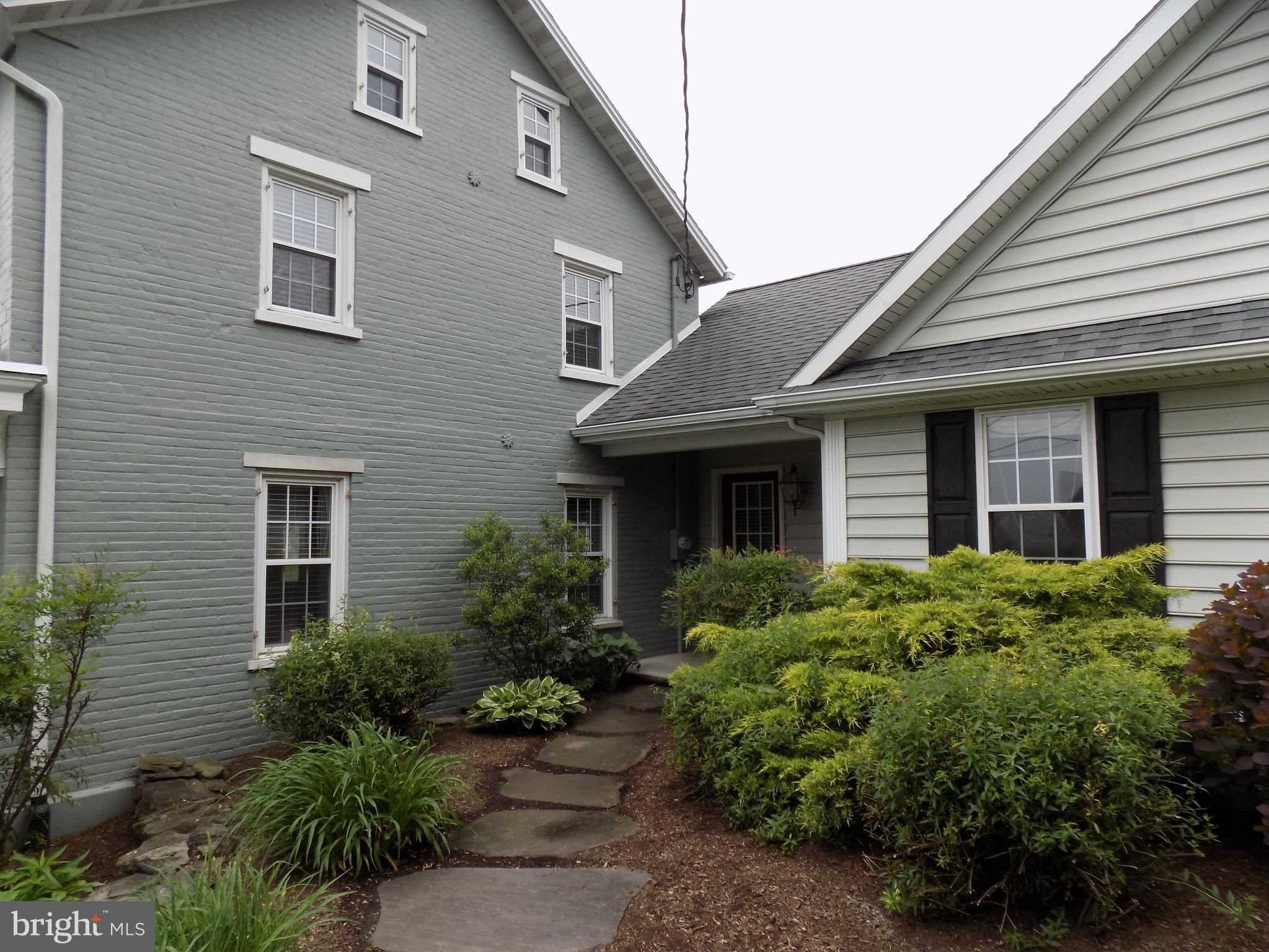 843 Disston View Drive Lititz, PA 17543 - Photo 40 of 55 Laundry Entrance