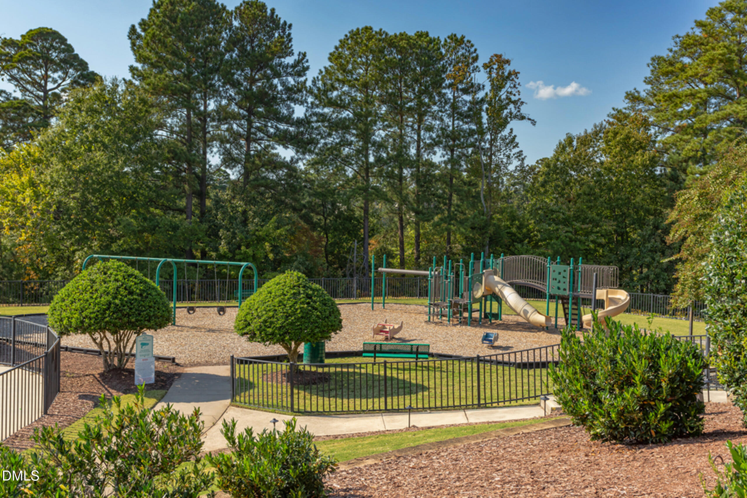 5620 Berry Creek Circle Raleigh, NC 27613 - Photo 35 of 38