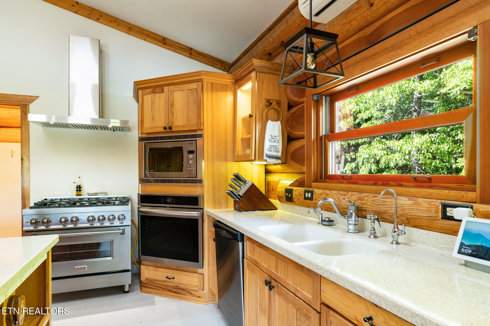 546 Bluff View Road New Tazewell, TN 37825 - Photo 13 of 58 untitled-13