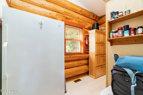 $1,600,000 | 546 Bluff View Road, New Tazewell, TN 37825