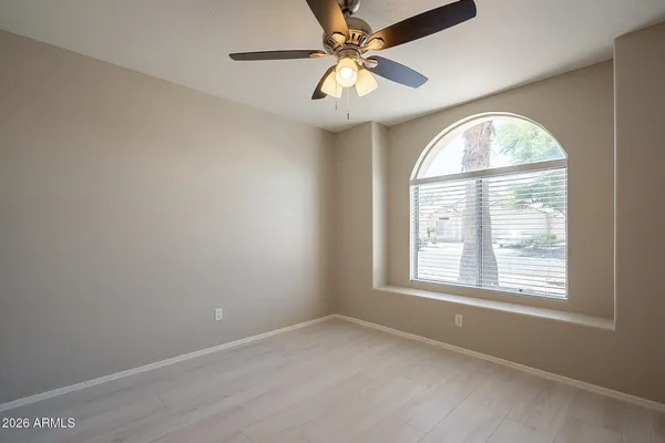 $2,150 | 1070 West Chilton Drive, Tempe, AZ 85283