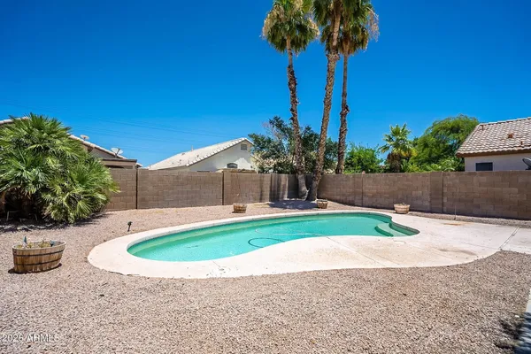 $2,150 | 1070 West Chilton Drive, Tempe, AZ 85283