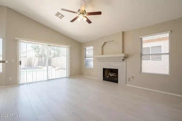 $2,150 | 1070 West Chilton Drive, Tempe, AZ 85283