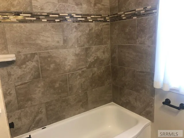 $299,900 | 1525 East Fremont Street, Pocatello, ID 83201