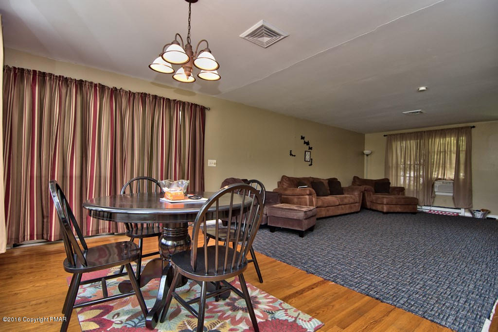 3271 River Road Mount Bethel, PA 18343 - Photo 28 of 57 Left Side View 07