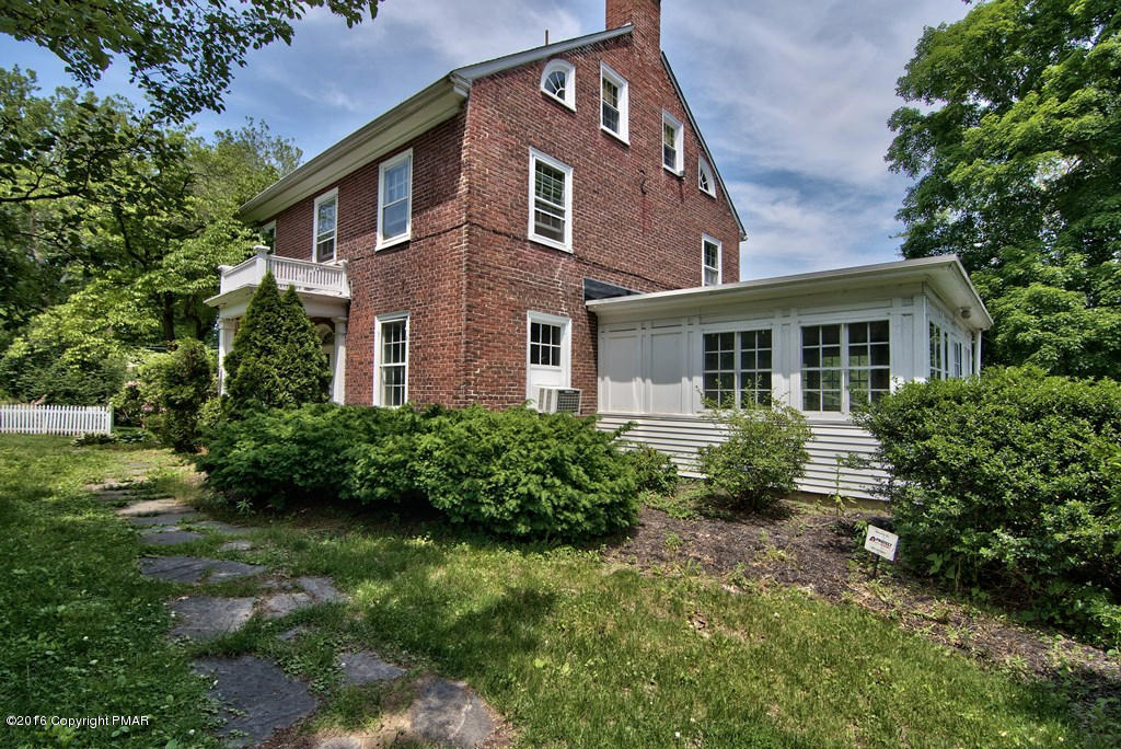 3271 River Road Mount Bethel, PA 18343 - Photo 4 of 57 Exterior View 04