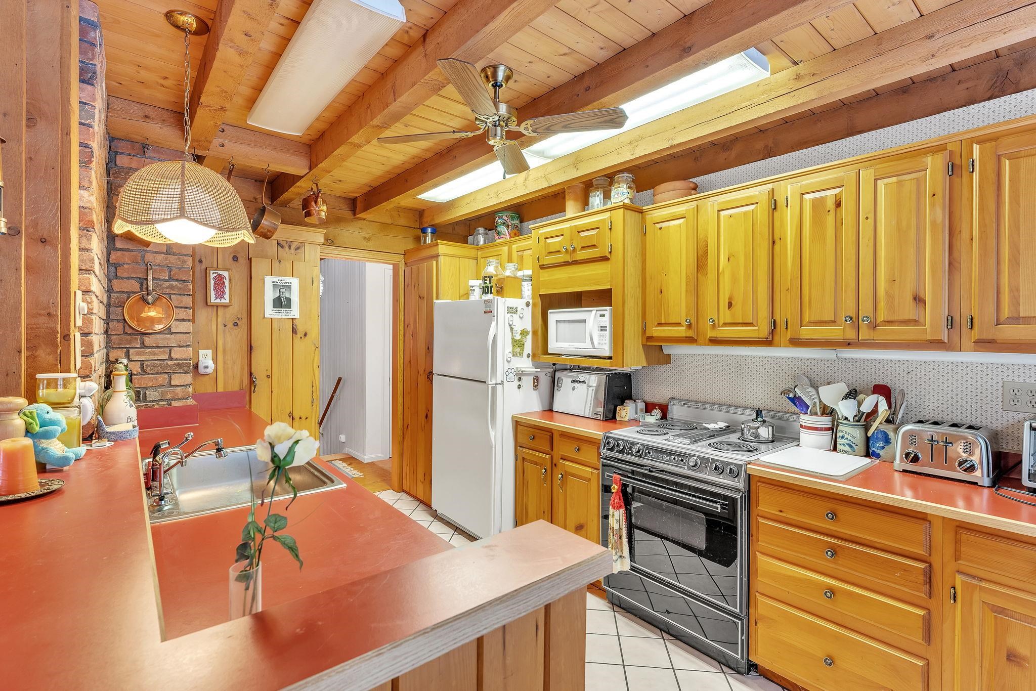 3914 S Road Woodstock, VT 05091 - Photo 22 of 40