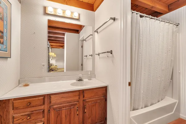 $695,000 | 3914 S Road, Woodstock, VT 05091