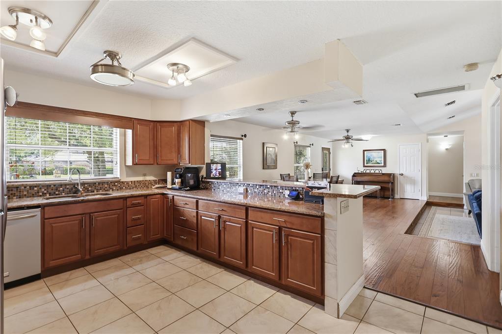 1261 East Fullers Cross Road Winter Garden, FL 34787 - Photo 13 of 53