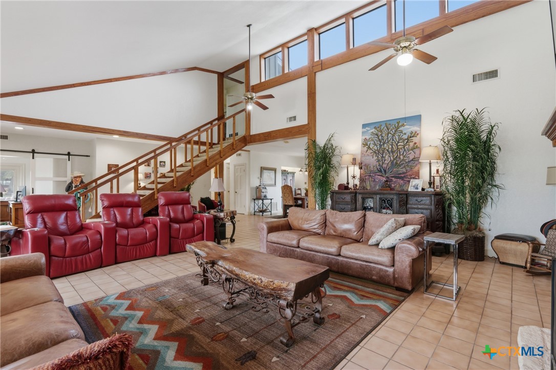 4874 Old Lehmann Road Kingsbury, TX 78638 - Photo 14 of 48