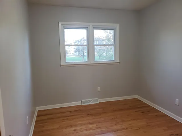 $3,495 | 4 Walter Drive, Saratoga Springs, NY 12866